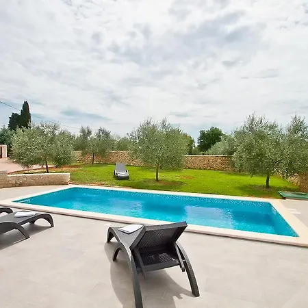 Villa 788