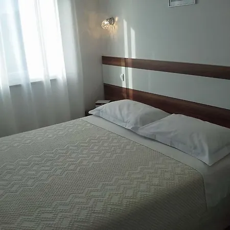 Villa 788 *