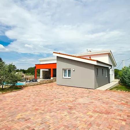 Villa 788